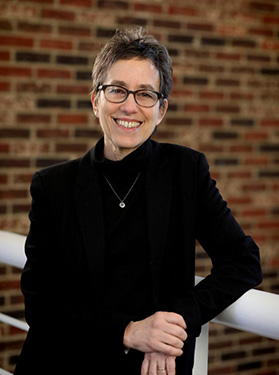 photo of attorney Elizabeth Zuckerman